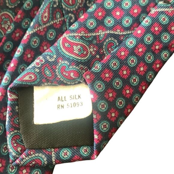 Pre Owned Men’s Fleet Street Tie Neck Tie Necktie Classic Print All Silk - Picture 3 of 5